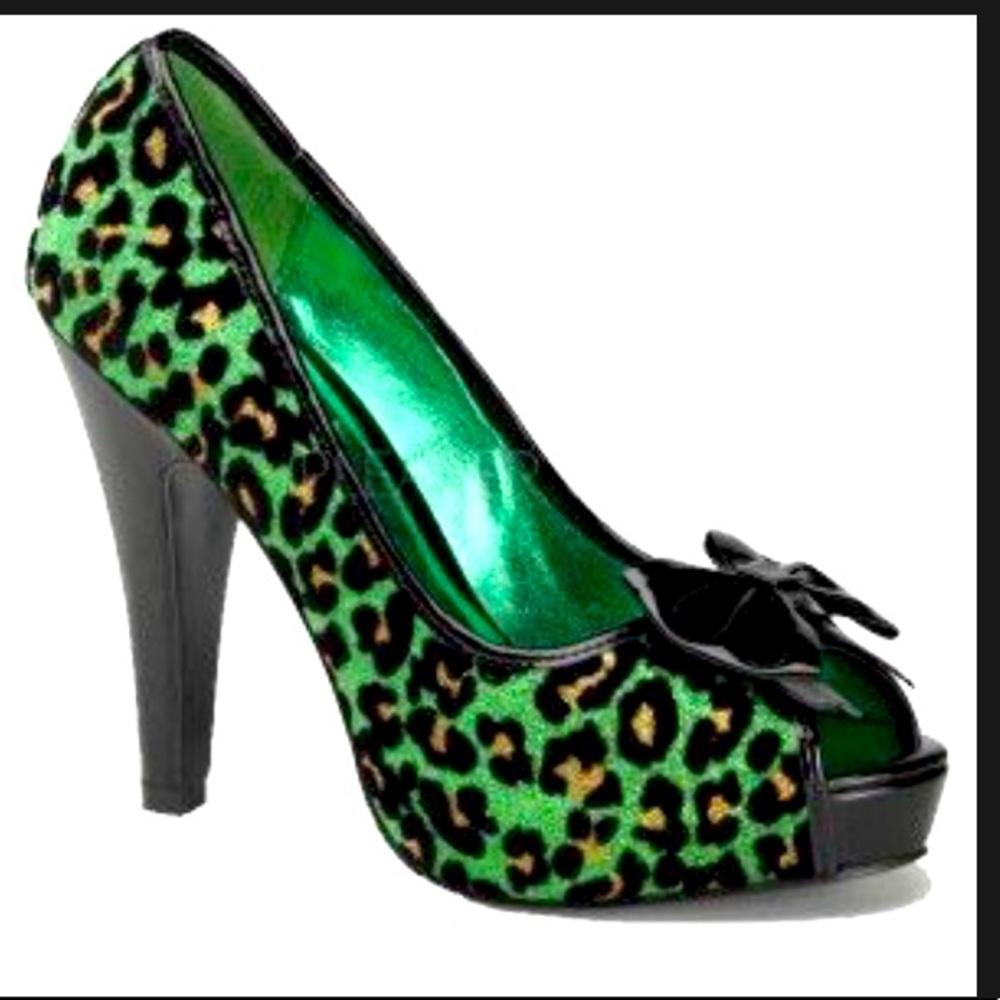 GREEN CHEETAH PRINT PINUP COUTURE HEELS